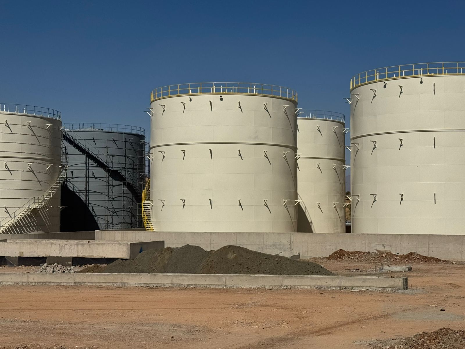 Bashmax Fuel Tank
